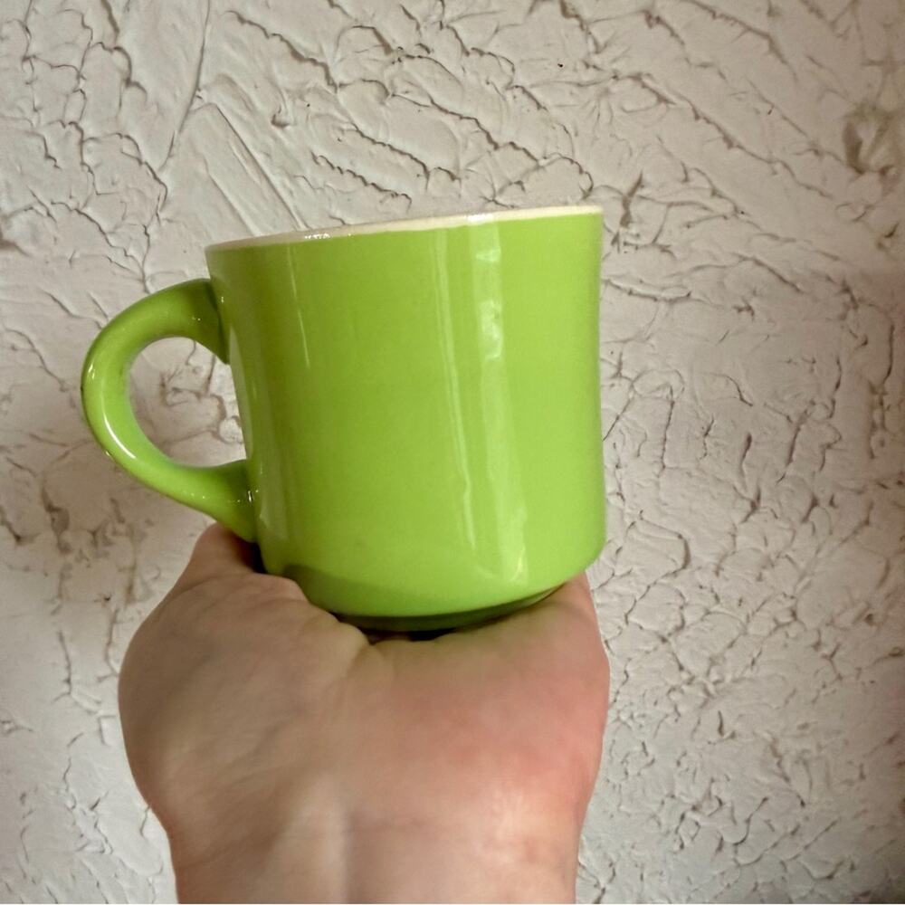 Vintage Avocado Green Mugs Set of 6 | USA Pottery Coffee Cups - Picture 4 of 7